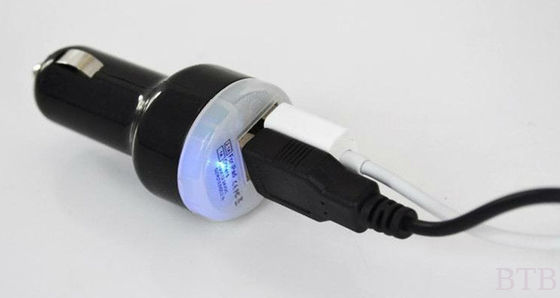 1A و 2.1A شاحن سيارة USB مزدوج المزود