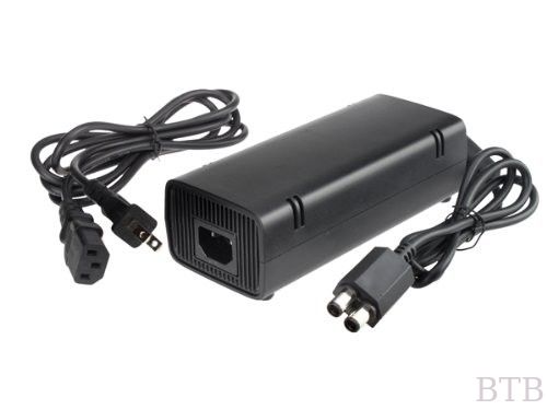 اتصال سطح المكتب ومخرجات التيار المباشر من نوع 15a مدخل محول الطاقة 100 240v ac 50/60hz المزود