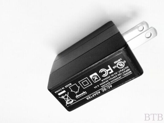 5 فولت 2A كمية الحائط USB شاحن ليثيوم أيون CE FCC GS PSE SAA UL SAA TUV شهادة EMC المزود