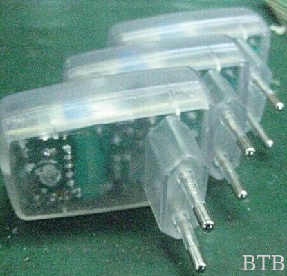 محول الشفافية 12V 1A 24V 0.5A 5V 1A 5v 2a الحالة الشفافية مع 304 مفتاح على كابل DC المزود