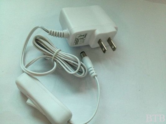 4 فولت 50MA محول الطاقة بالألوان البيضاء لشرطة LED الحمراء 630 نانومتر 12 فولت المزود