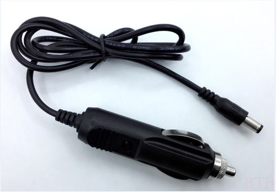 12V1A شاحن السيارة مع كابل 1.2m 1.5m 1.8m كابل 5.5 * 2.1 * 10mm جاك المزود