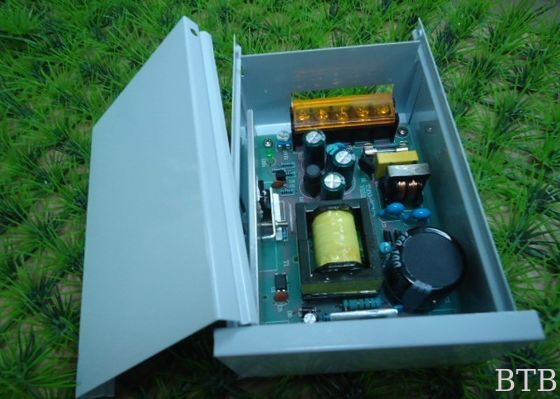 12V 1A 2A الحجرة الألومنيوم مقاوم للمطر مصدر الطاقة للكاميرا التلفزيونية مفتوحة العينة من DHL مصدر الطاقة المقاوم للماء المزود