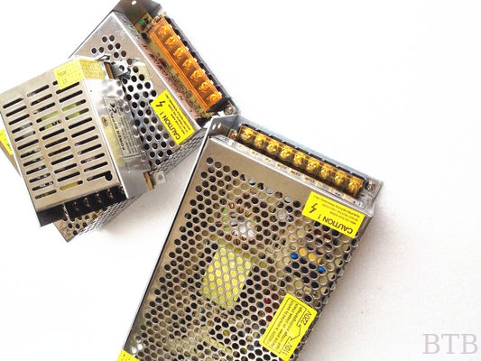 معتمد CE ROHS مصدر طاقة واحد 200W LED 5V 40A مصدر طاقة التبديل الصناعي / المعدن المزود