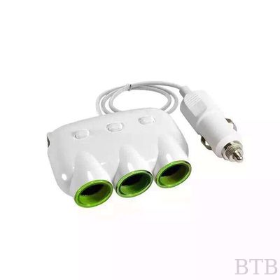 شاحن سيارات 5 فولت 3A مع 3 في 1 فندوق سيجارة مع رابط usb المزود